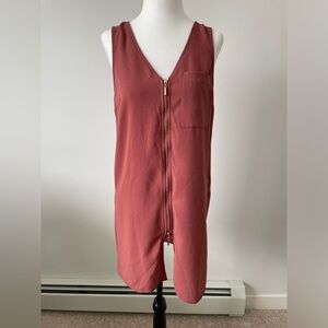 Dynamite Rusty Coral Long Front Zipper Sleeveless Blouse - Size Small